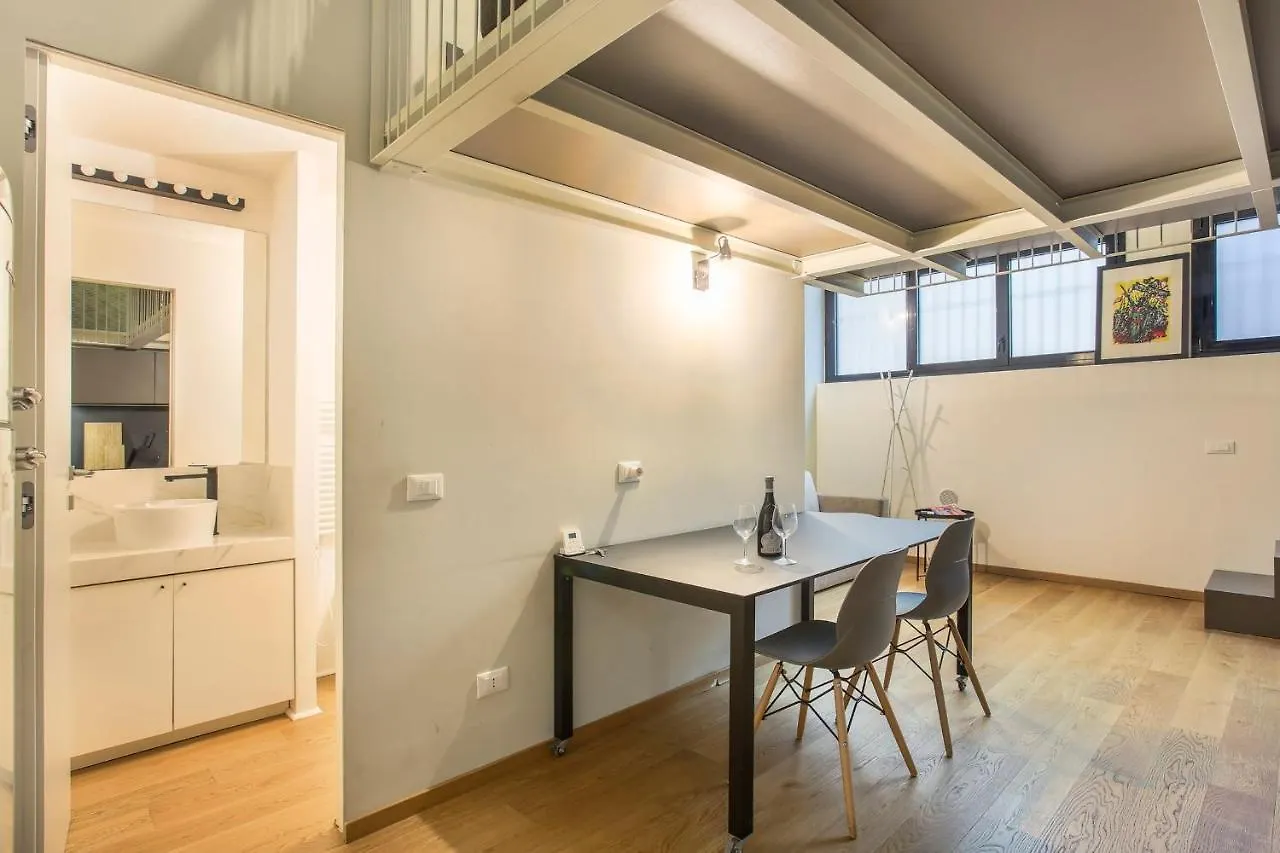 Modern Loft In Porta Venezia - Hosted By Sweetstay Milan