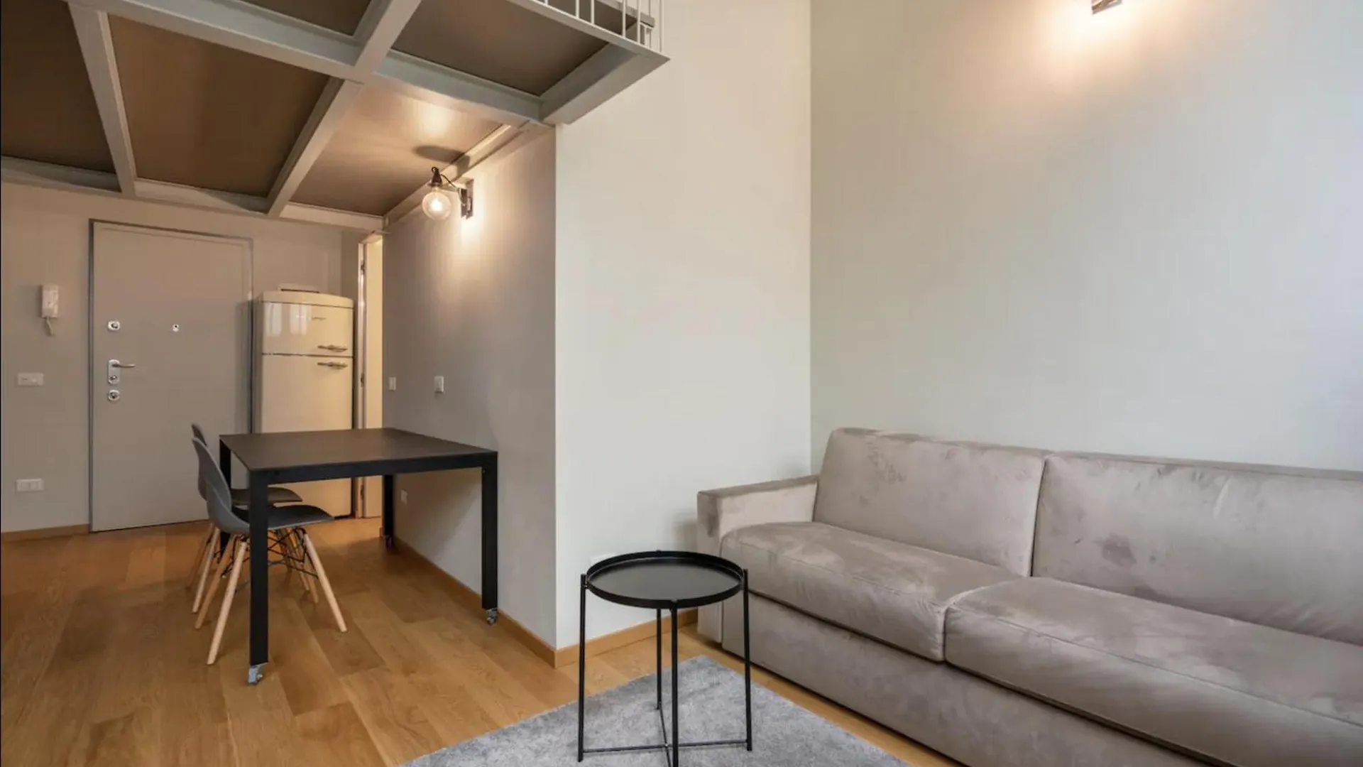 Modern Loft In Porta Venezia - Hosted By Sweetstay Milan Appartement
